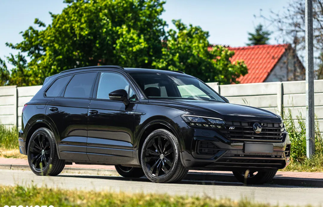 samochody osobowe Volkswagen Touareg cena 235900 przebieg: 99000, rok produkcji 2019 z Barlinek